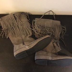 Minnetonka Booties